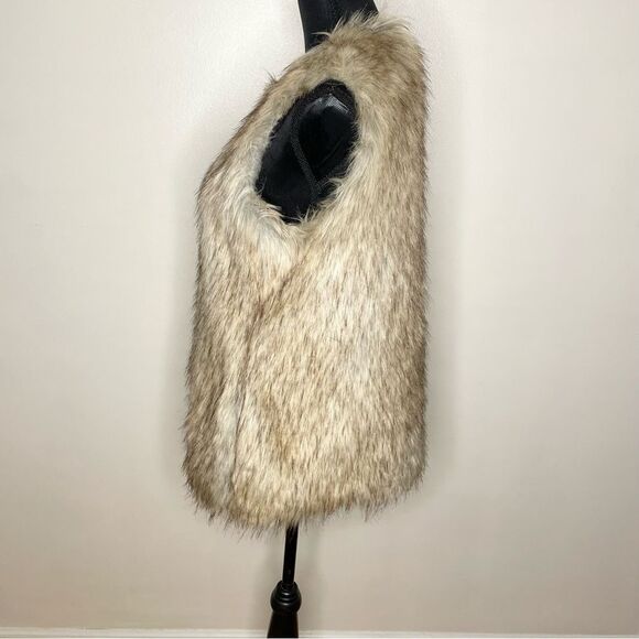 Zara Trafaluc Vest Faux Fur Stylish Mob Wife Open Tan Size Medium - Picture 4 of 7